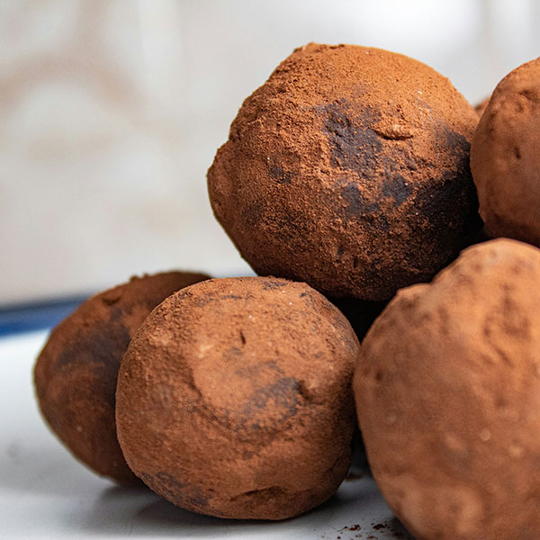 Raw Vegan Coconut truffles
