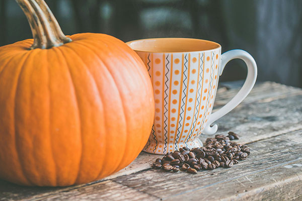 Vegan Pumpkin Spice Latte (PSL) Milkshake